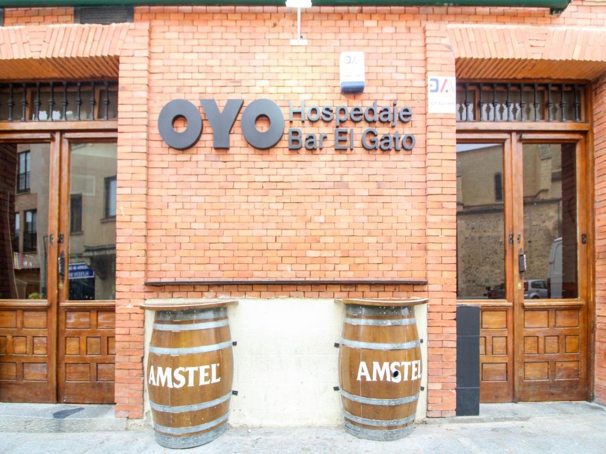 Oyo Hospedaje El Gato Σεγκόβια Εξωτερικό φωτογραφία
